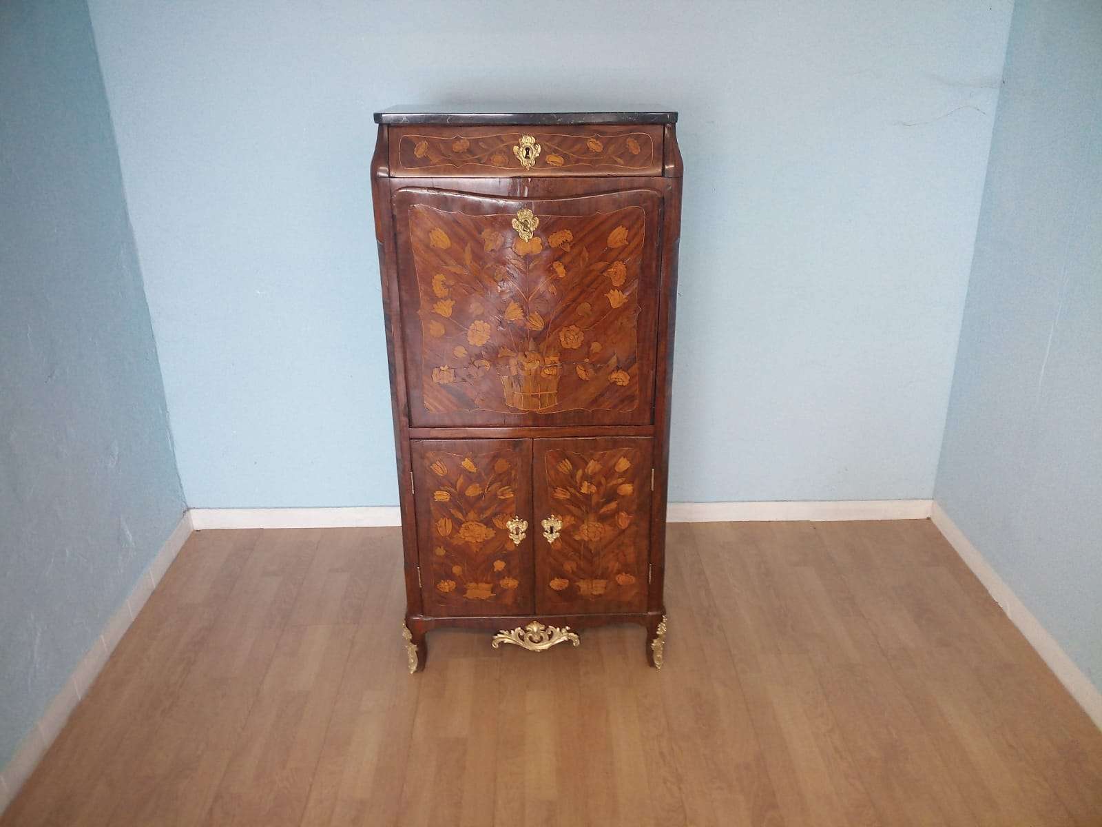 French Louis XV secretaire