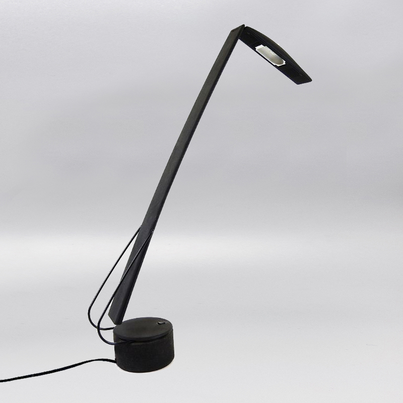 1980s Table Lamp "Dove" by Barbaglia & Colombo for PAF Studio. Made in Italy