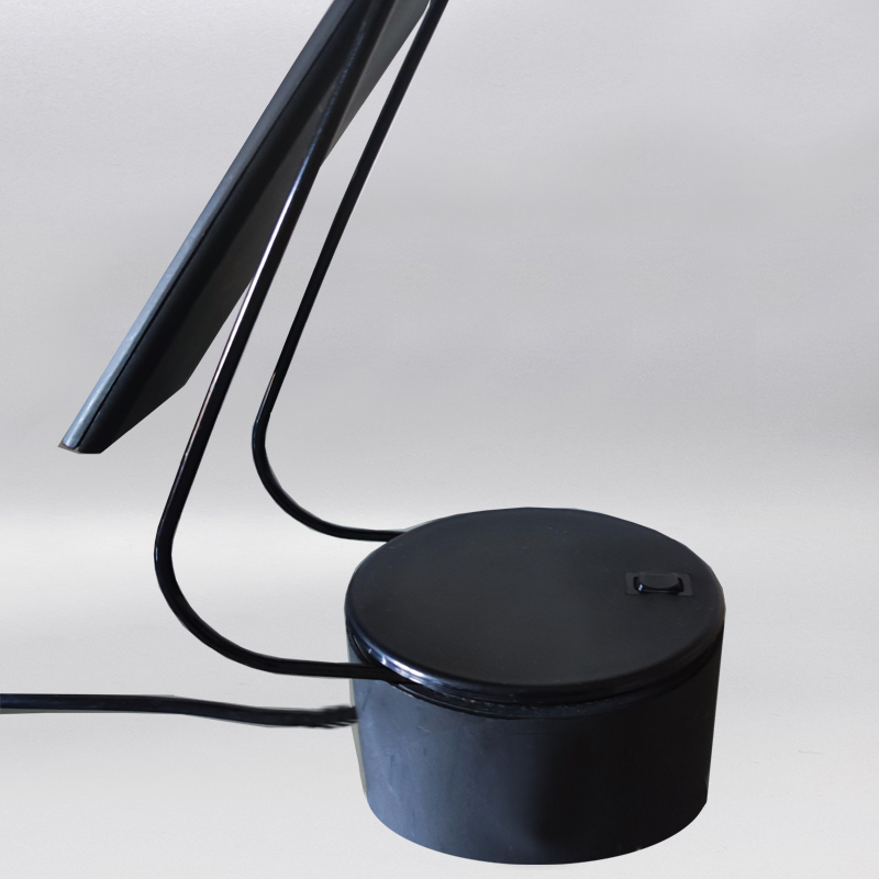 1980s Table Lamp "Dove" by Barbaglia & Colombo for PAF Studio. Made in Italy