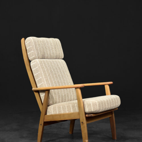 Vintage Mid-Century Danish Modern Wood & Fabric Lounge Chair from Durup Polstermøbelfabrik, 1970s