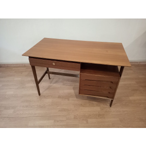 Desk in Teak Oak and Brass by Edmondo Palutari for Dassi