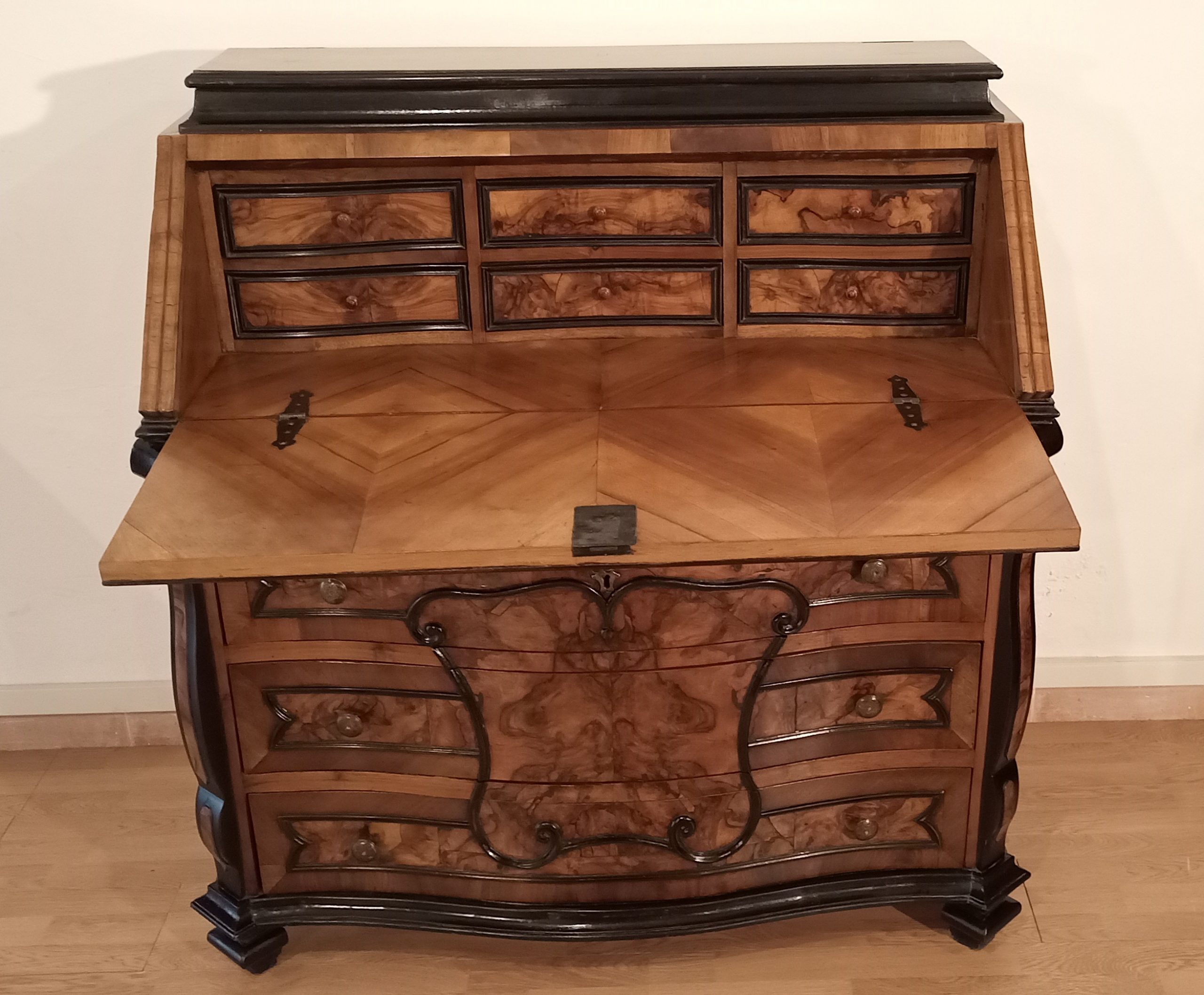 Folding Chest of Drawers from Lombardy, 1700
