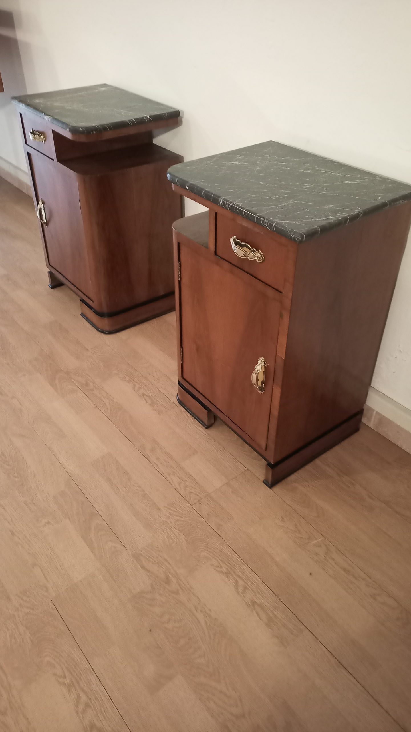 Art Deco Italian Bedside Tables in Walnut, Set of 2