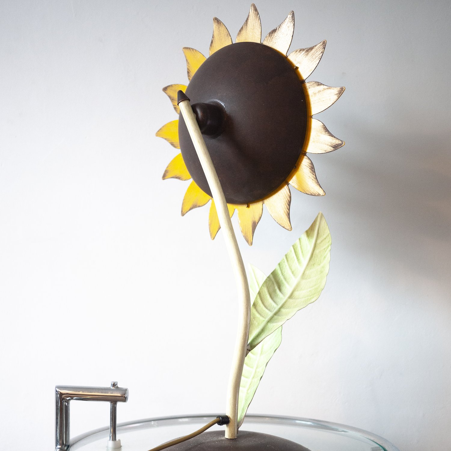 Decorative Italian Metal Painted Sunflower Table Lamp, 1970s