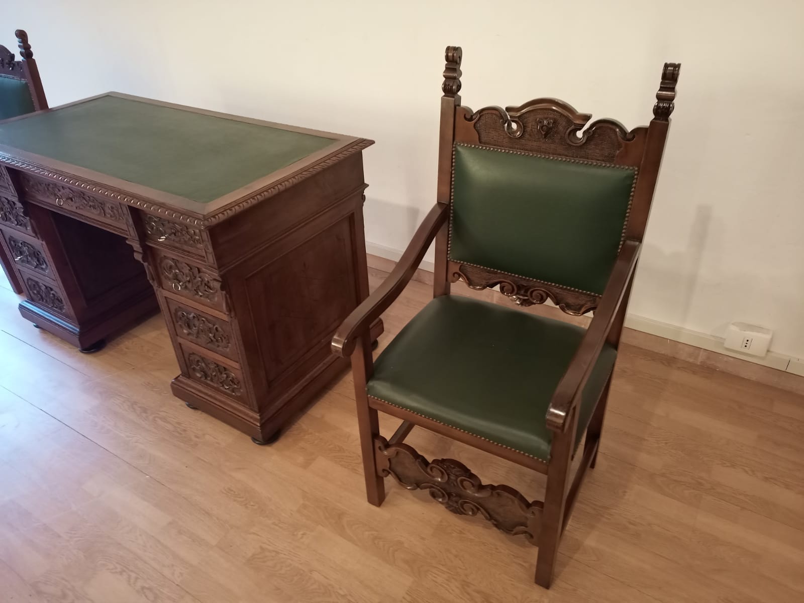 Antique Office Desk with Chairs in Walnut and Leather, Set of 3