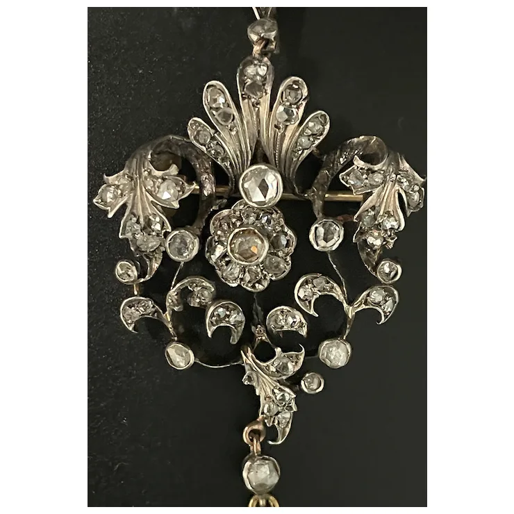 Antique Art Nouveau Diamond pendant set in 18 Kt Gold and Silver