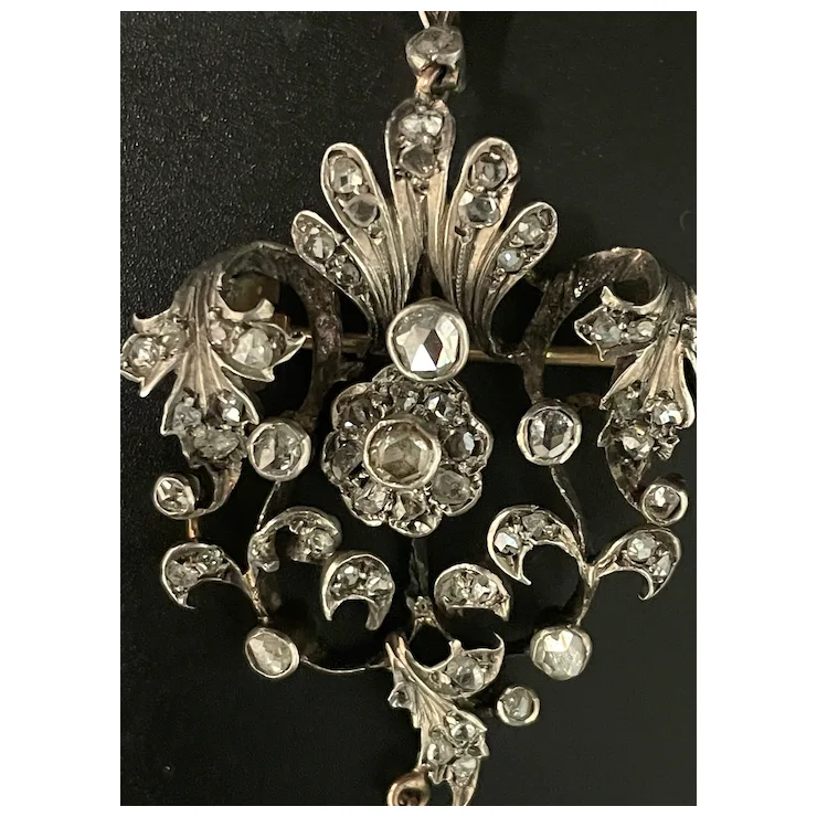 Antique Art Nouveau Diamond pendant set in 18 Kt Gold and Silver
