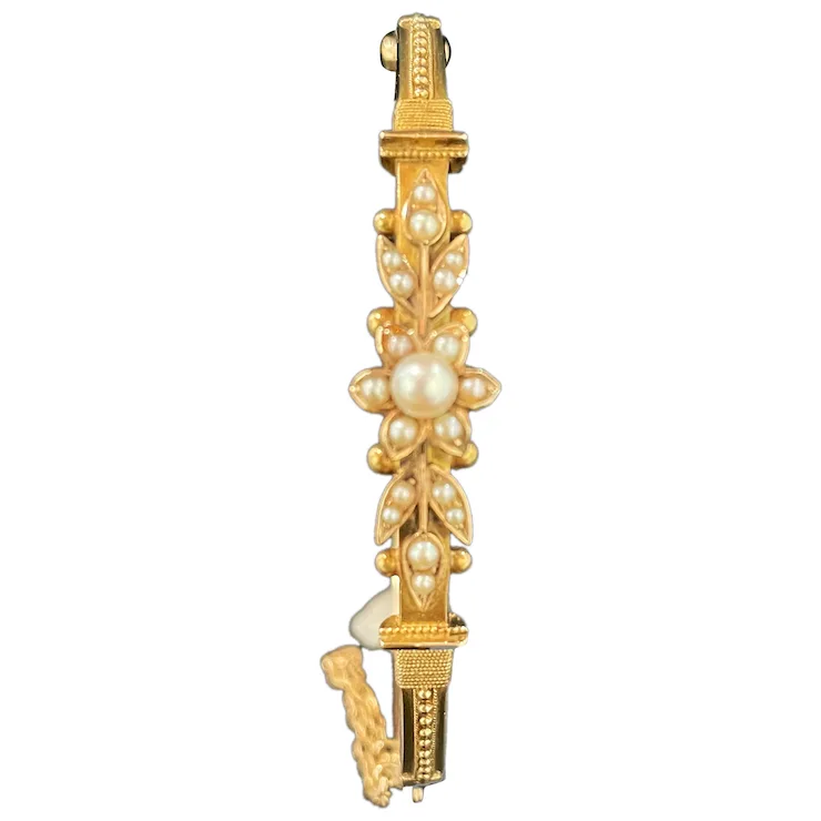 Antique Bangle, from Birmingham 1892, 15K gold with seed pearls