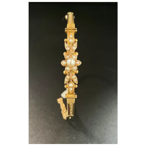 Antique Bangle, from Birmingham 1892, 15K gold with seed pearls