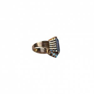 Art Deco Ring, 18K gold, with a large Santa Maria color Aquamarine of 26,49 ct