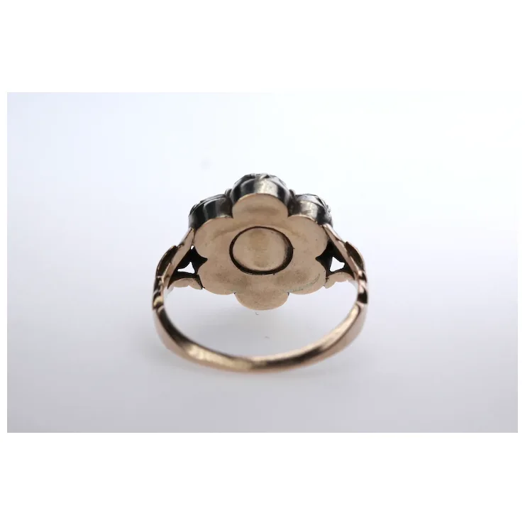 Big Antique Diamond Flower Ring Ca. 3.5ct Total
