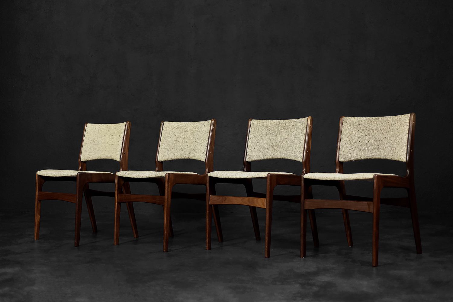 Vintage Scandinavian Modern Teak and Beige Wool Dining Chairs Model 89 by Erik Buch for Anderstrup Møbelfabrik, 1950s, Set of 4