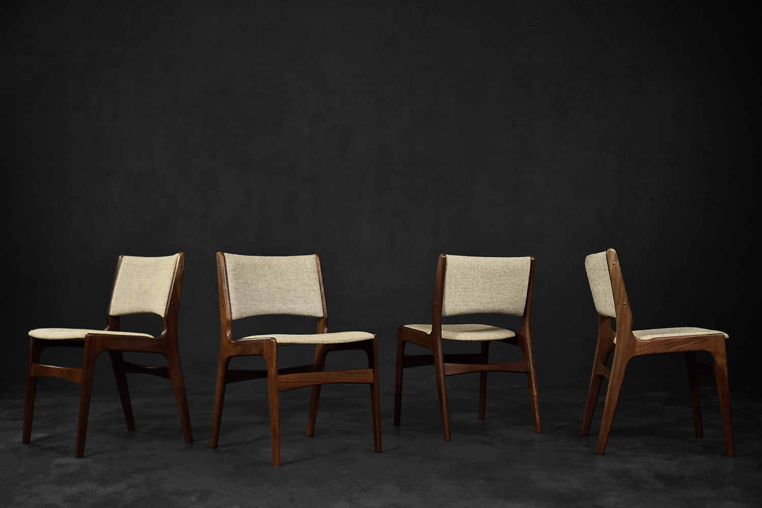 Vintage Scandinavian Modern Teak and Beige Wool Dining Chairs Model 89 by Erik Buch for Anderstrup Møbelfabrik, 1950s, Set of 4