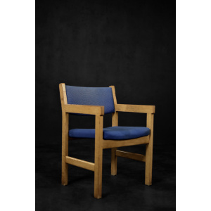 Vintage Mid-Century Modern Danish Oak & Blue Fabric Chair by Hans J. Wegner for Getama, 1960s