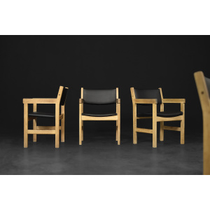 Vintage Mid-Century Danish Modern Oak Chairs by Hans J. Wegner for Getama, 1960s, Set of 4