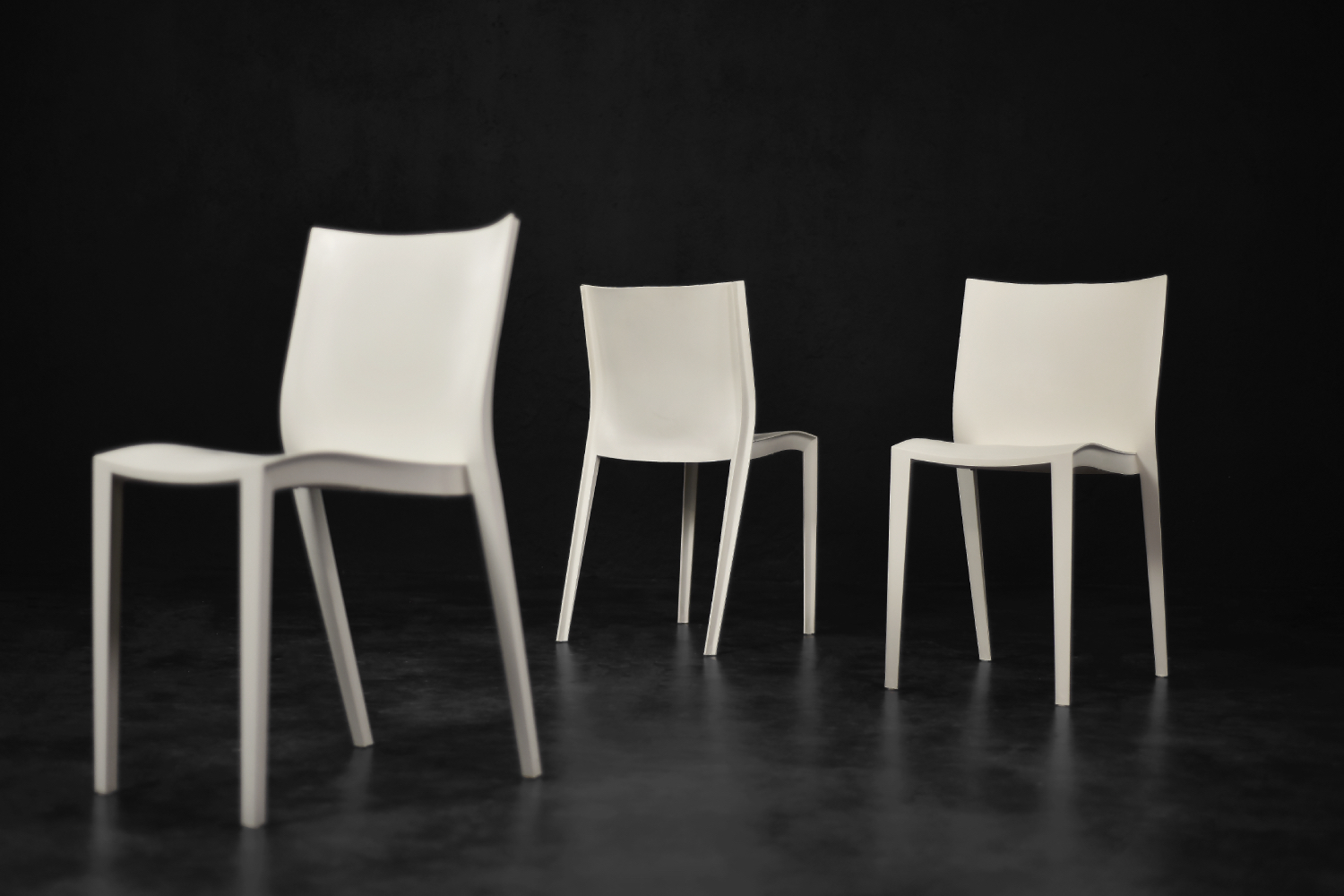 Vintage Mid-Century French Modern Slick Slick White Plastic Chairs by Philippe Starck for XO Design, 1999, Set of 5