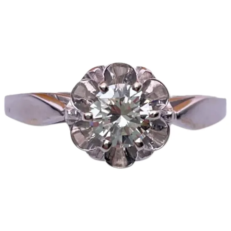 Engagement diamond ring 0,5 ct.  Classic 18K white gold