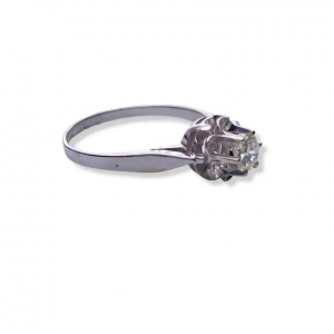Engagement diamond ring 0,5 ct.  Classic 18K white gold