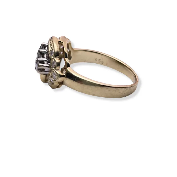 Vintage Diamond Ring from the 1960s, 14k Gold