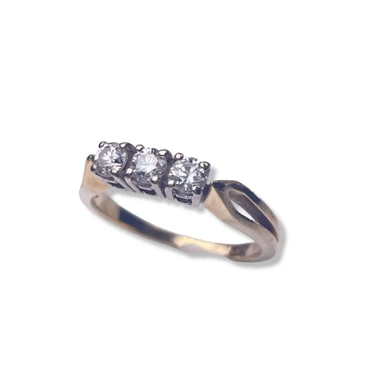 Vintage diamond ring