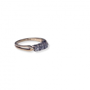 Vintage diamond ring