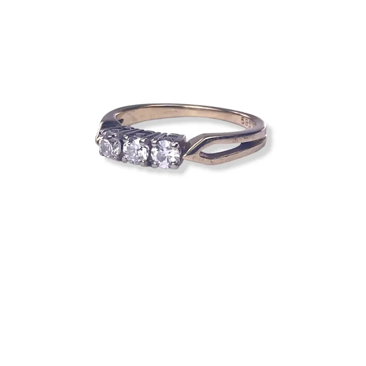 Vintage diamond ring