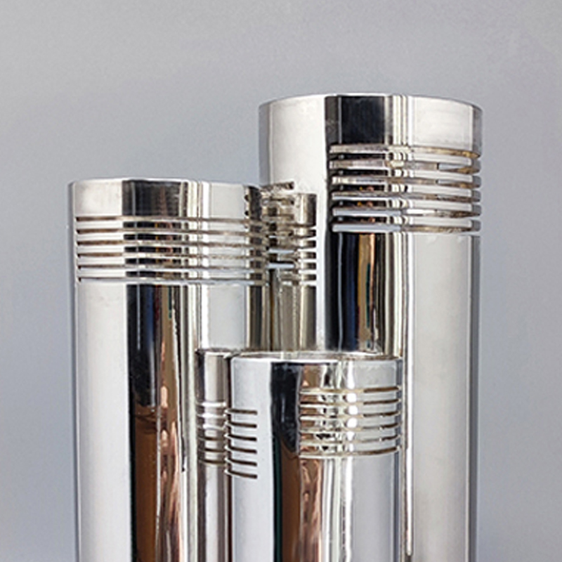 1970s pace Age Silver Plated Vase by Sassetti. Handmade. Made In italy