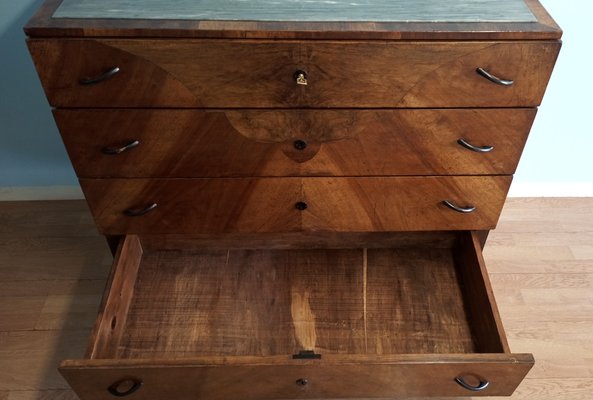 Art Deco chest of drawers in walnut, Italy