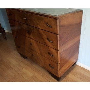Art Deco chest of drawers in walnut, Italy