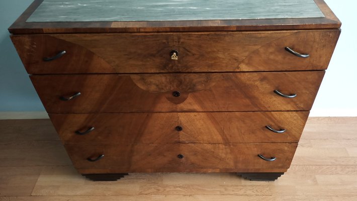 Art Deco chest of drawers in walnut, Italy