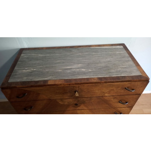 Art Deco chest of drawers in walnut, Italy