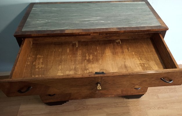 Art Deco chest of drawers in walnut, Italy