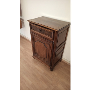 Low sideboard 1700