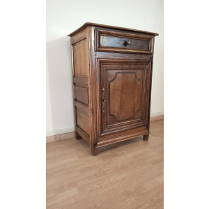 Low sideboard 1700