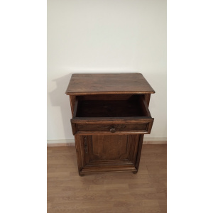 Low sideboard 1700