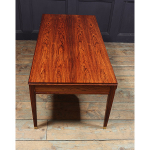 Excellent Mid Century Coffee Table By Fritz Henningson