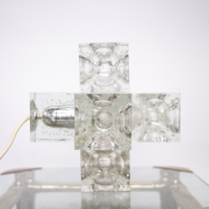 Italian Sculptural Murano Glass Cube By Albano Poli For Poliarte, 1970s