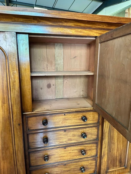 Victorian compactum wardrobe
