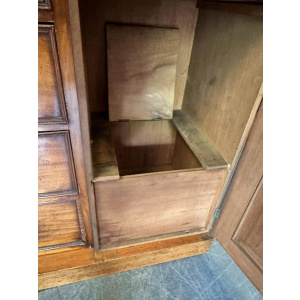 Victorian compactum wardrobe