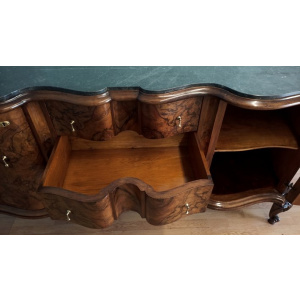 Vintage sideboard in walnut
