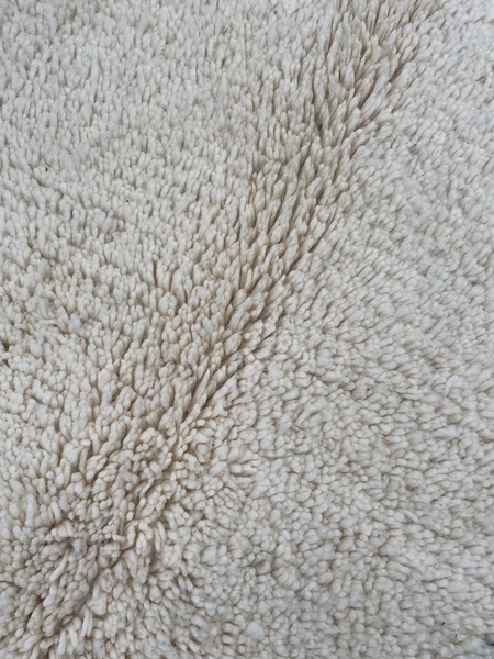 White Beni Ouarain Handknotted Berber Rug