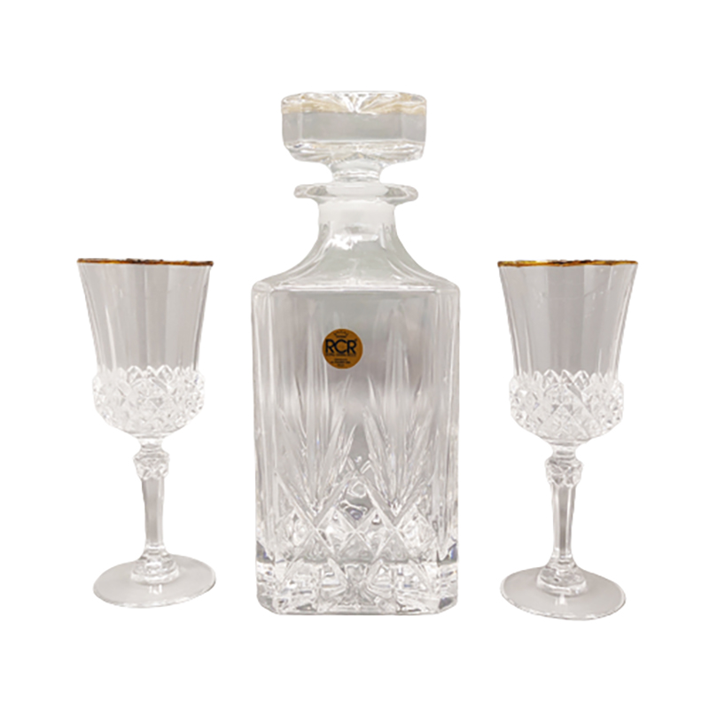 1970s Gorgeous Crystal Decanter with 2 Crystal Glasses by RCR. Made in Italy