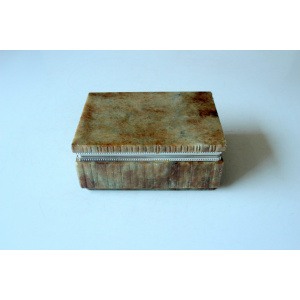 Hand carved italian onyx/alabaster cigarette box, vintage from the 1960s