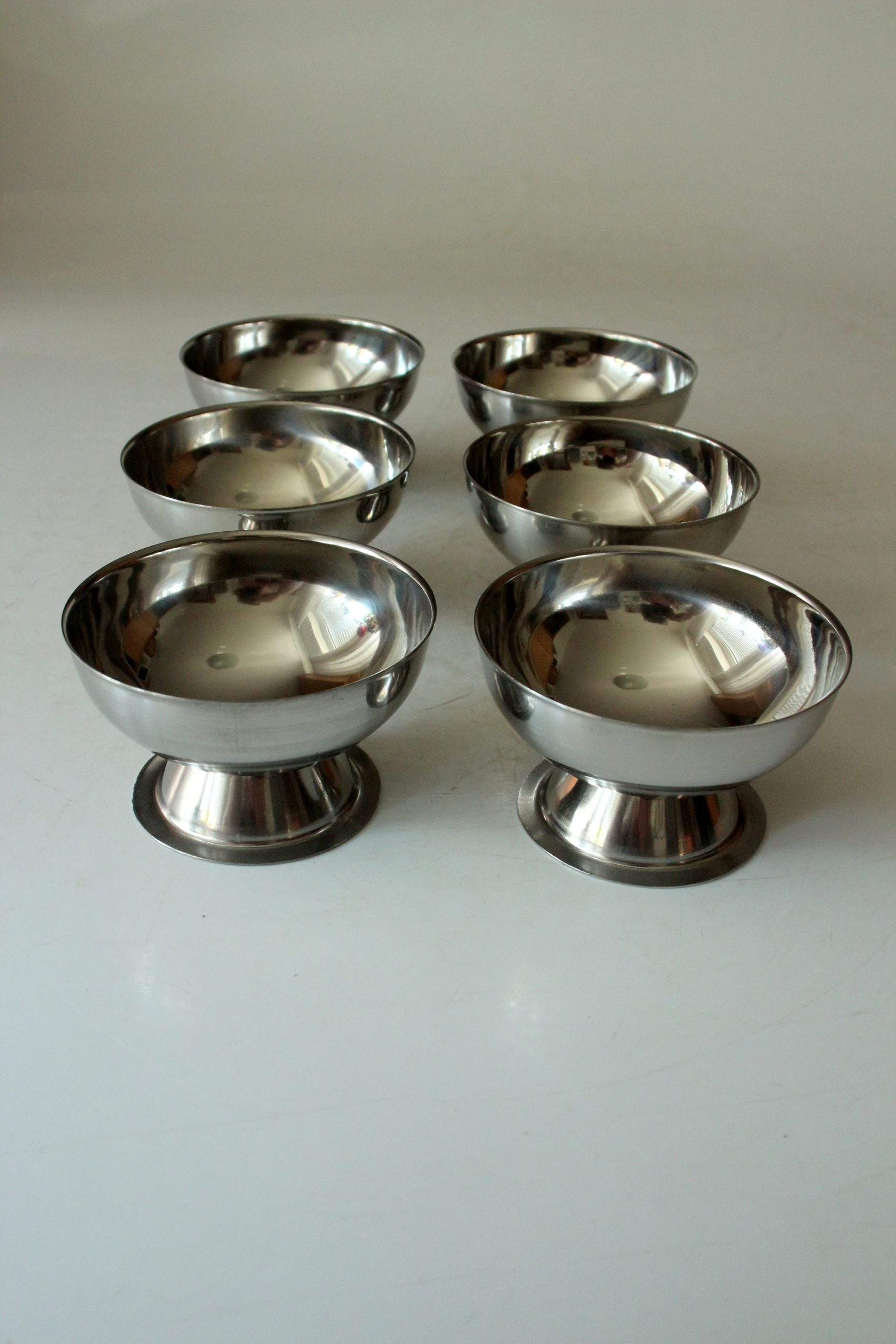 6 stainless steel ice cream sundae cups-vintage from the 80s
