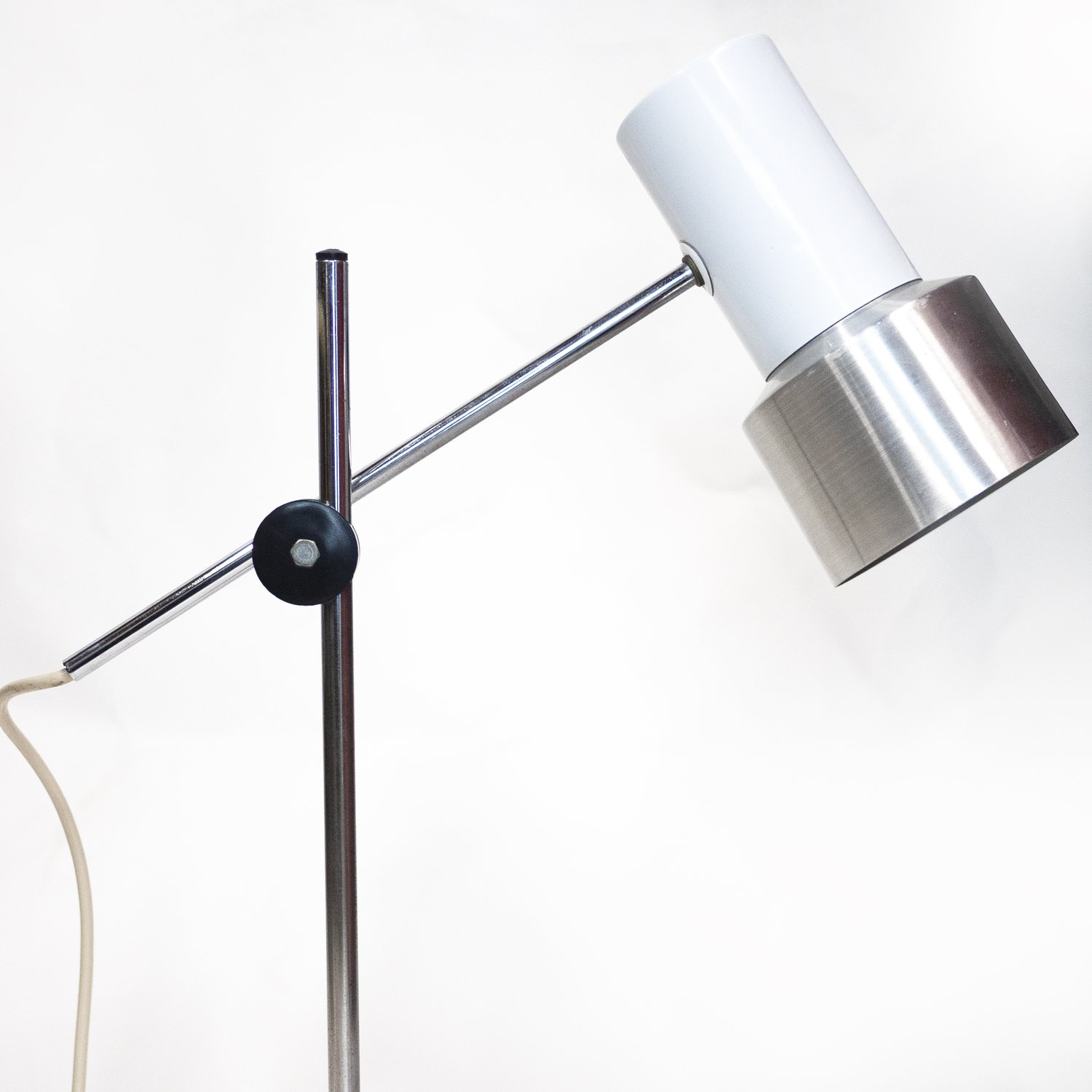 1960s Vintage Italian White Aluminium Desk Lamp by Prova