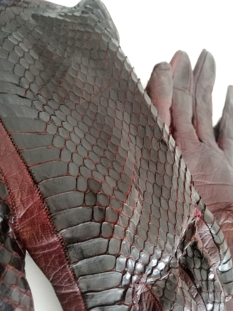 Art Deco 20s snake skin handbag purse and gloves