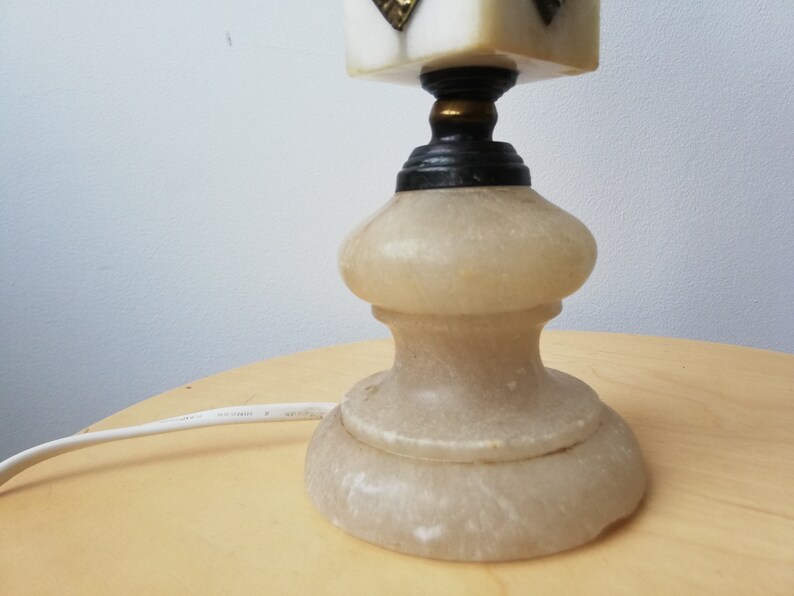 Art Deco alabaster marble and glass side table lamp