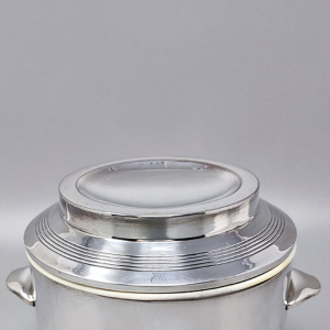 1960s Gorgeous Ice Bucket in Silver Plated. Made in Italy