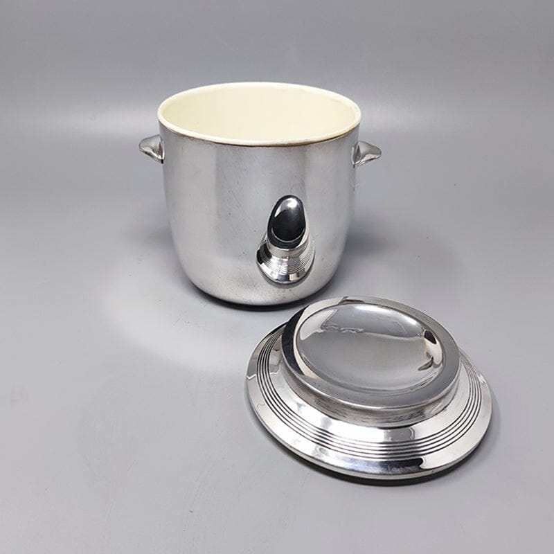 1960s Gorgeous Ice Bucket in Silver Plated. Made in Italy