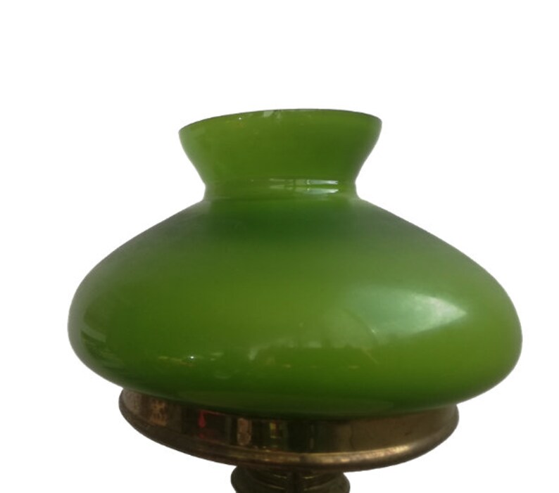 Vintage Hurricane library lamp in marble and green oplaine glass